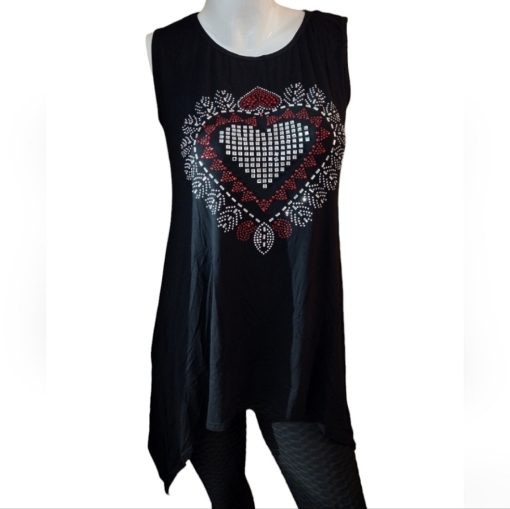 Fashion T-shirt with Heart Design (NWT)